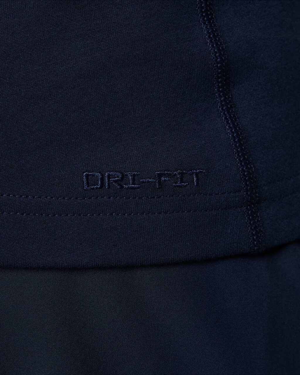 Short sleeve black tee - Image 2